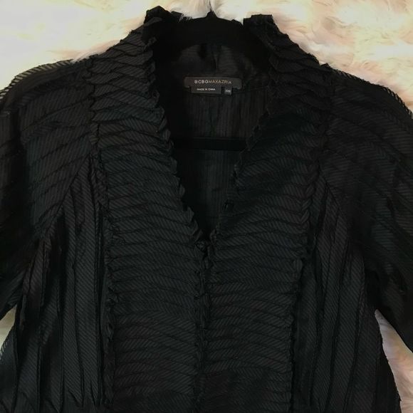❤️SALE❤️BCBG Max Azria Ruffle Cropped Jacket Top size XXS - Picture 3 of 11